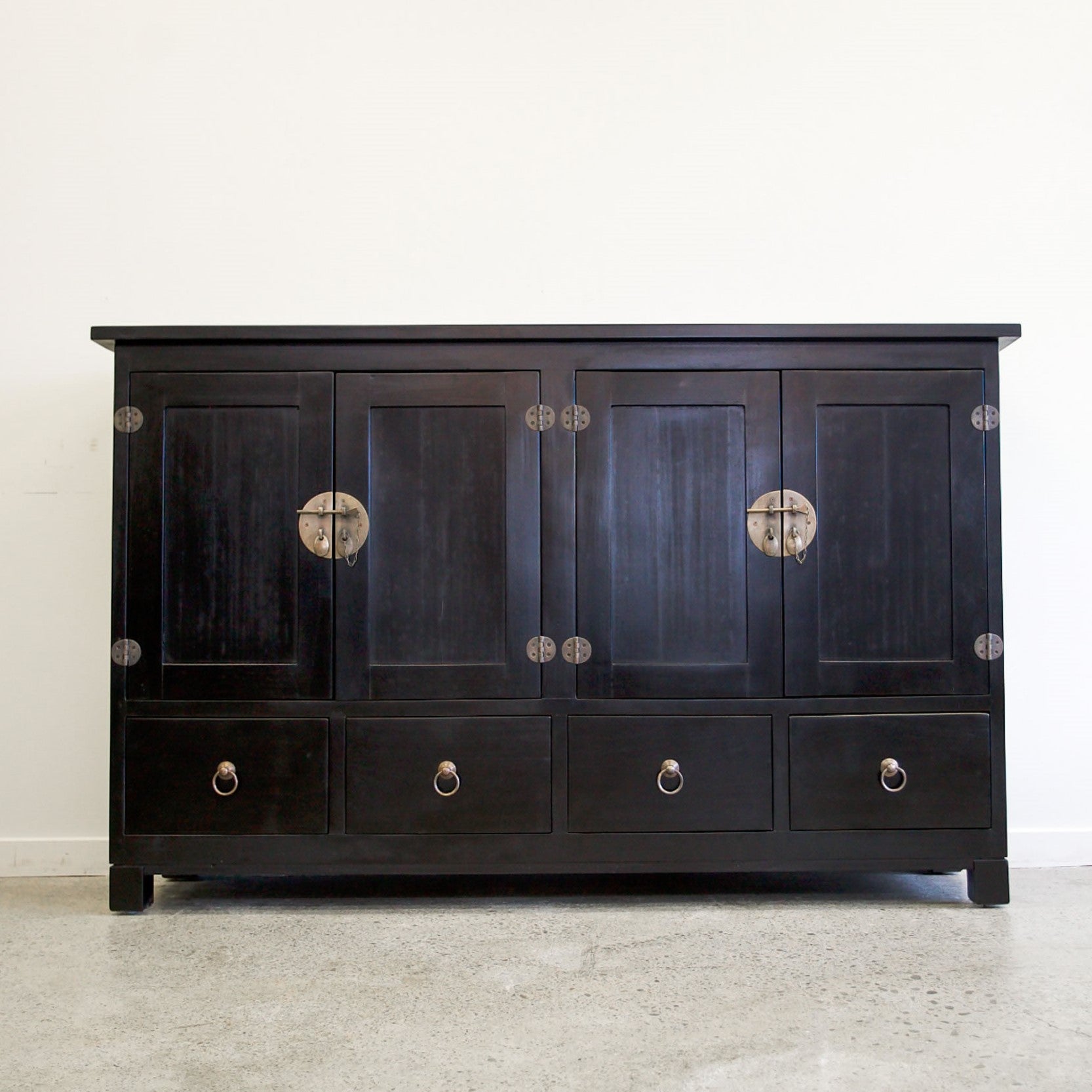 Oriental Sideboard - 4 Door 4 Drawer