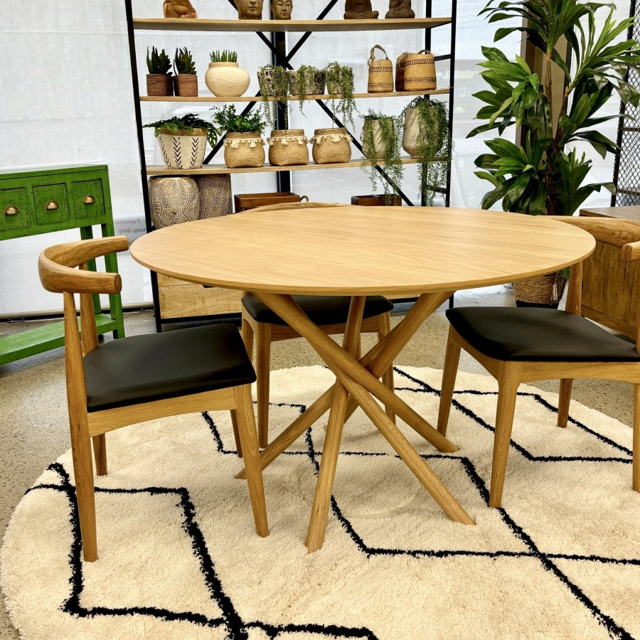 Harper Dining Table - Natural Oak