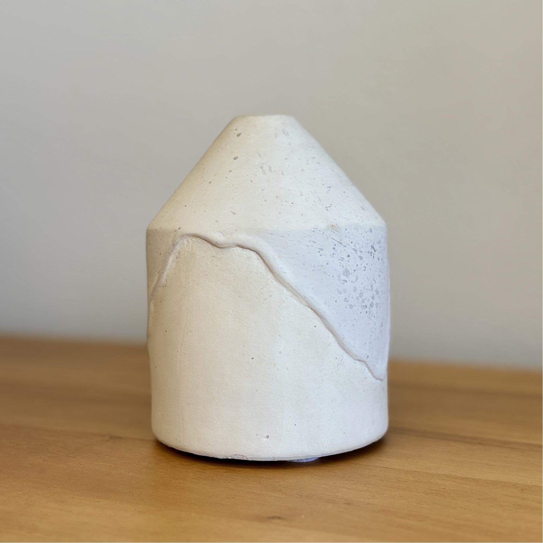 Helene Vase - Dripped Cream