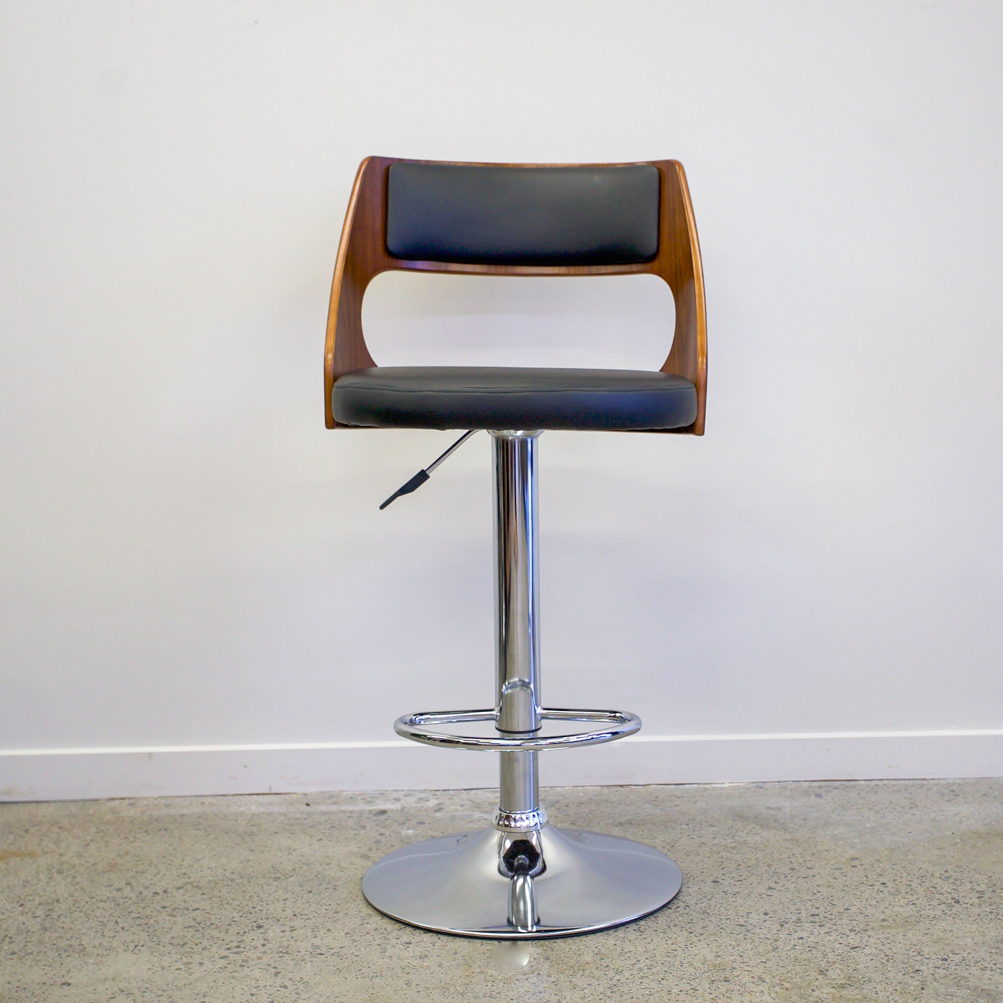 Hudson Straight Back Bar Stool - Black/Chrome
