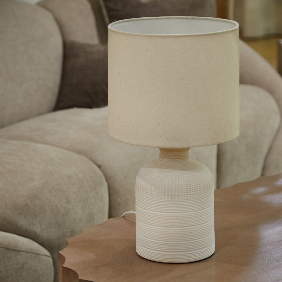 Isla Table Lamp