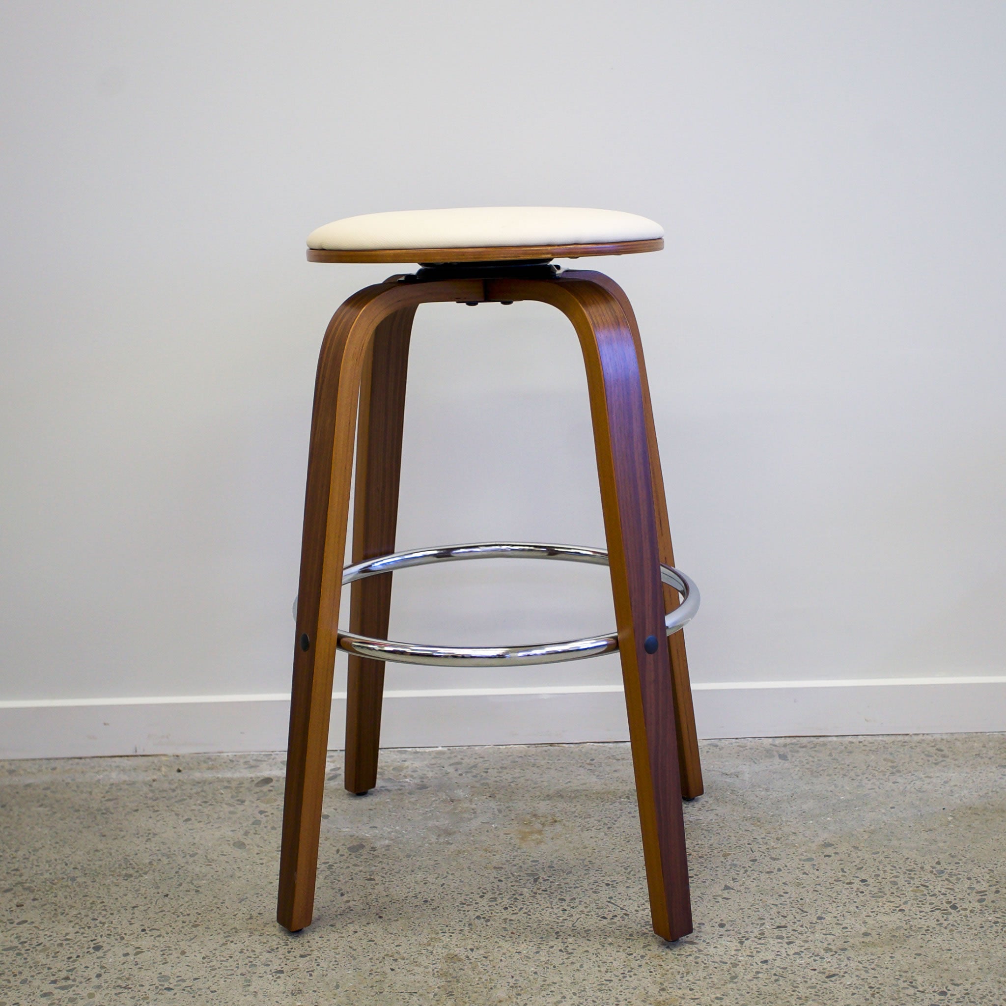Edison Swivel Top Bar Stool - Cream