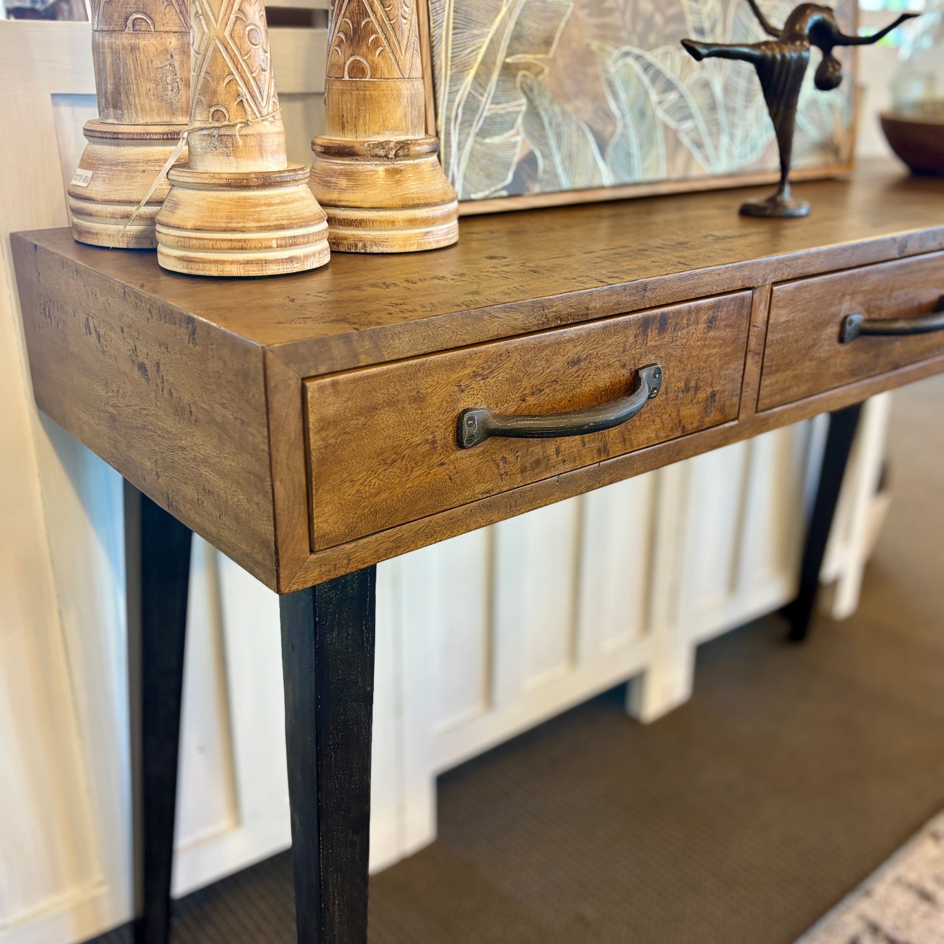 Baker Console - Smokehouse