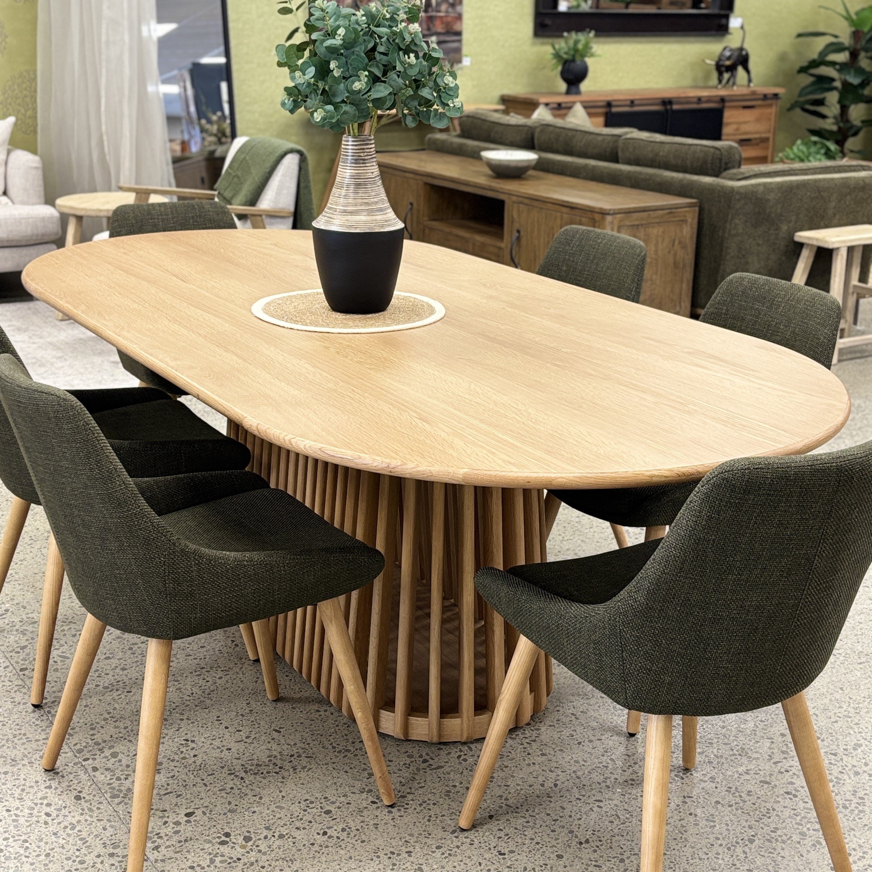 Bur Dining Table - Oak