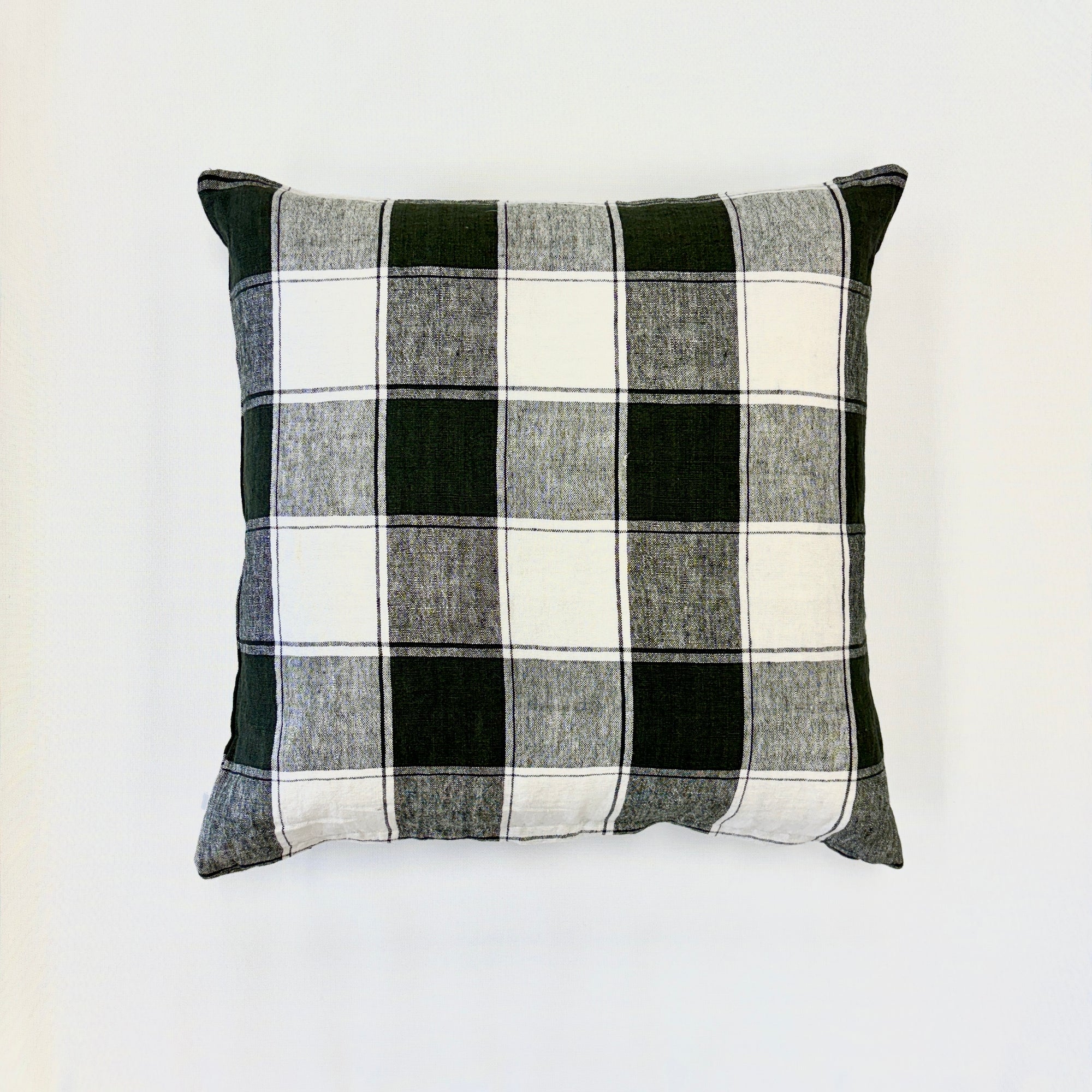 Cambridge Feather Filled Cushion - Clover/Black
