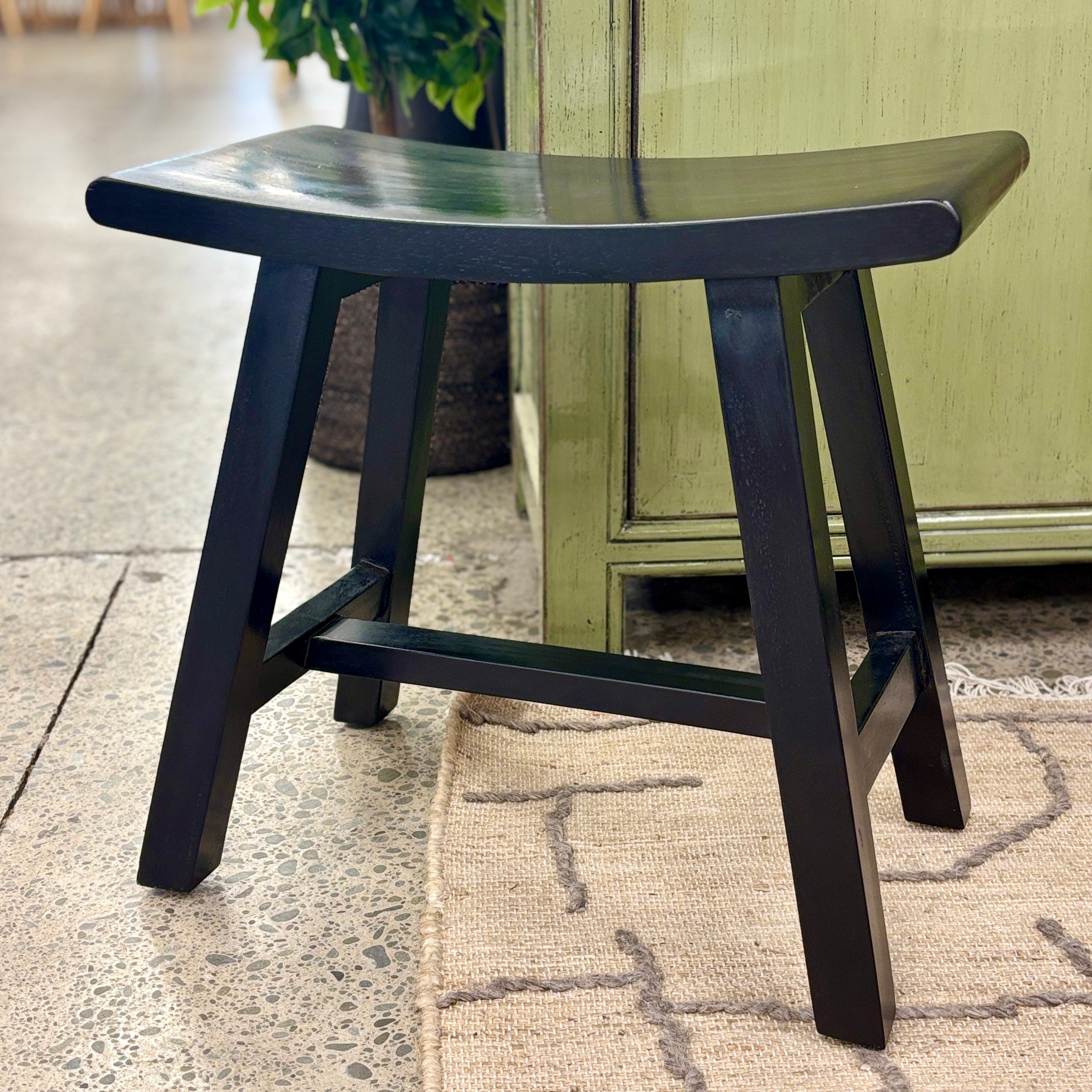 Curved Top Stool - Dark