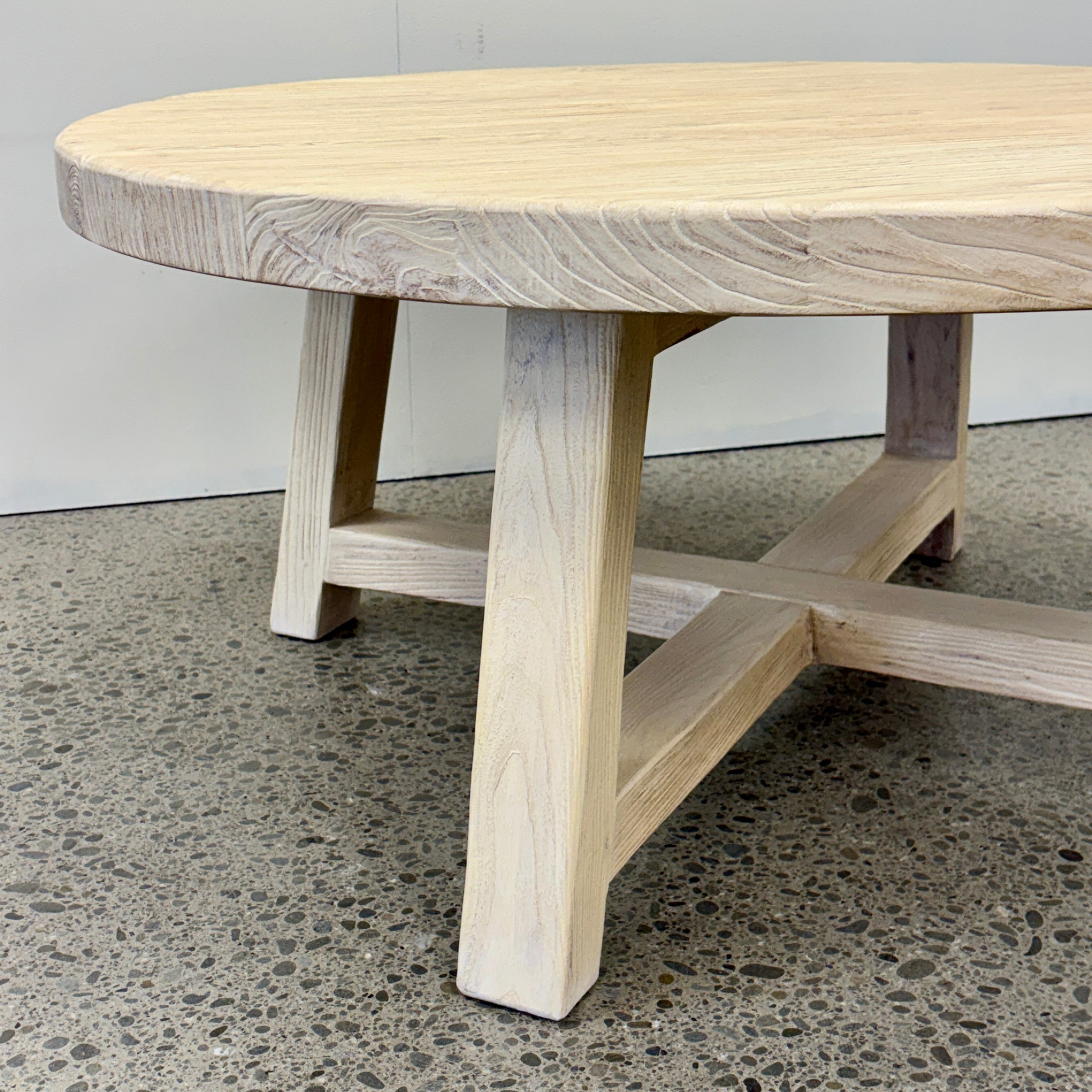 Flo Coffee Table