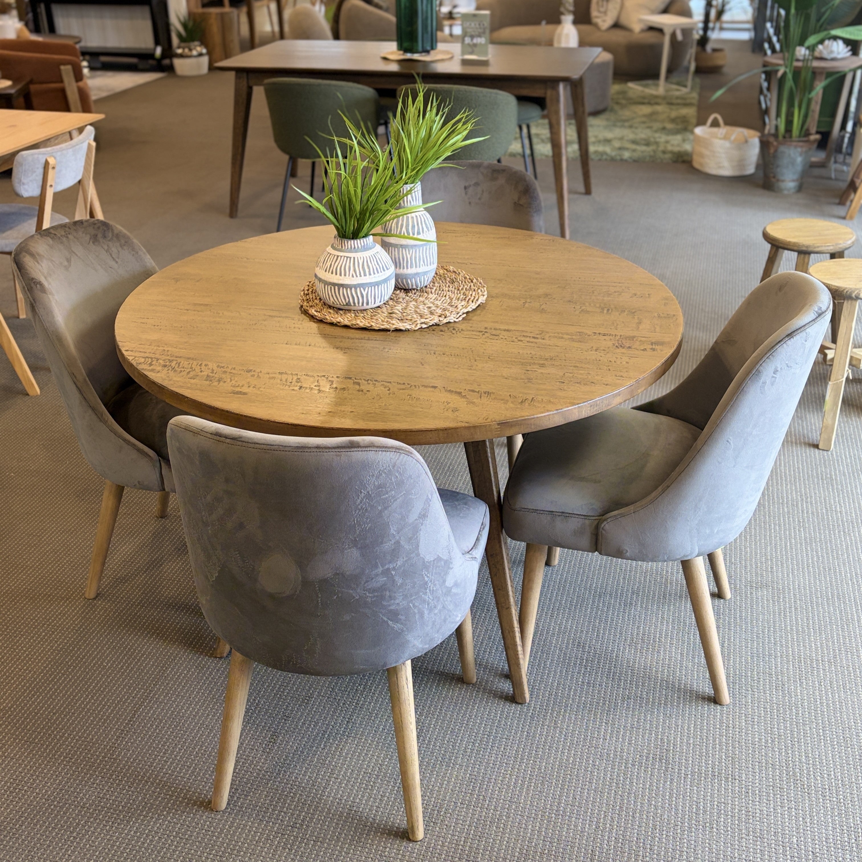 Florence Round Dining Table