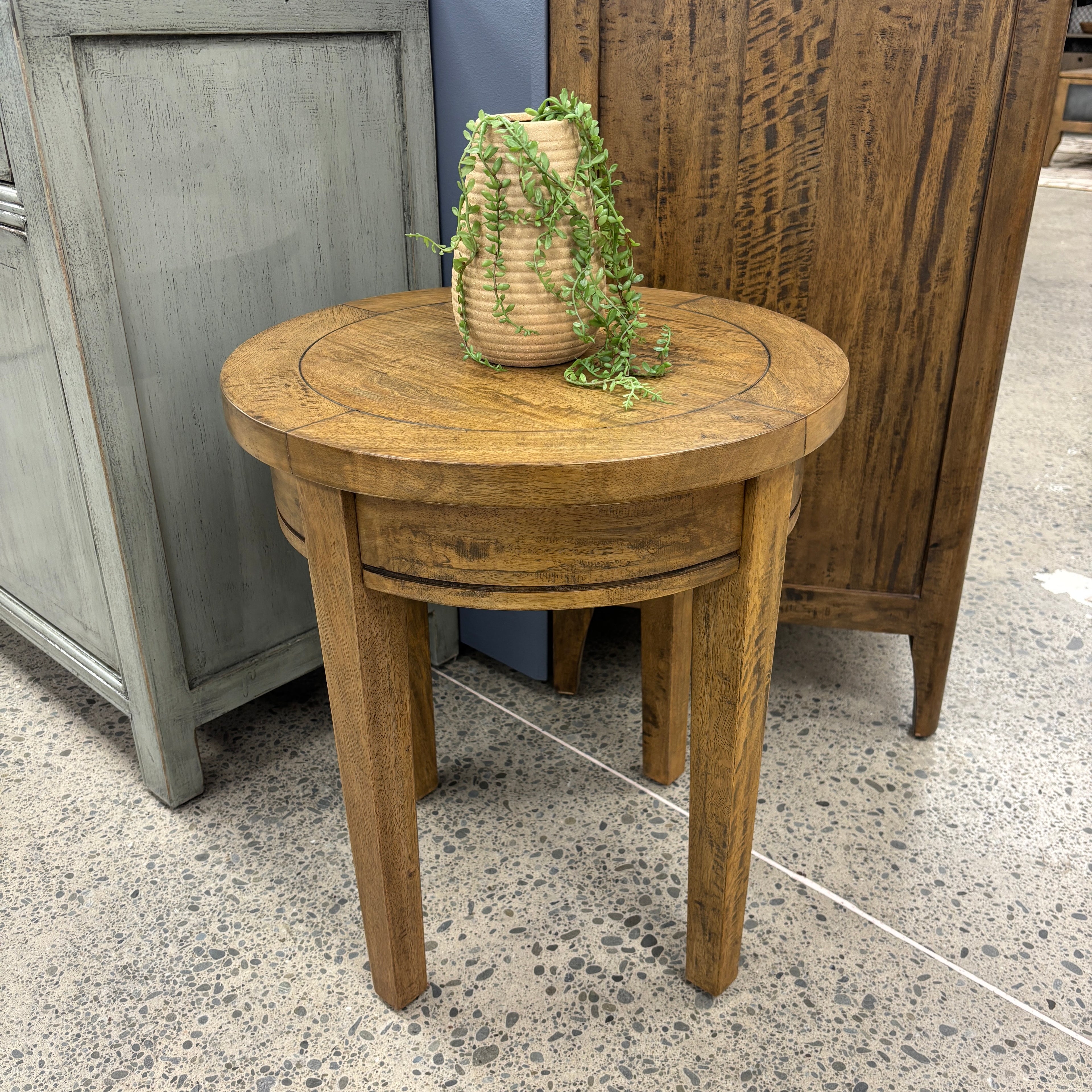 Hamstead Lamp Table