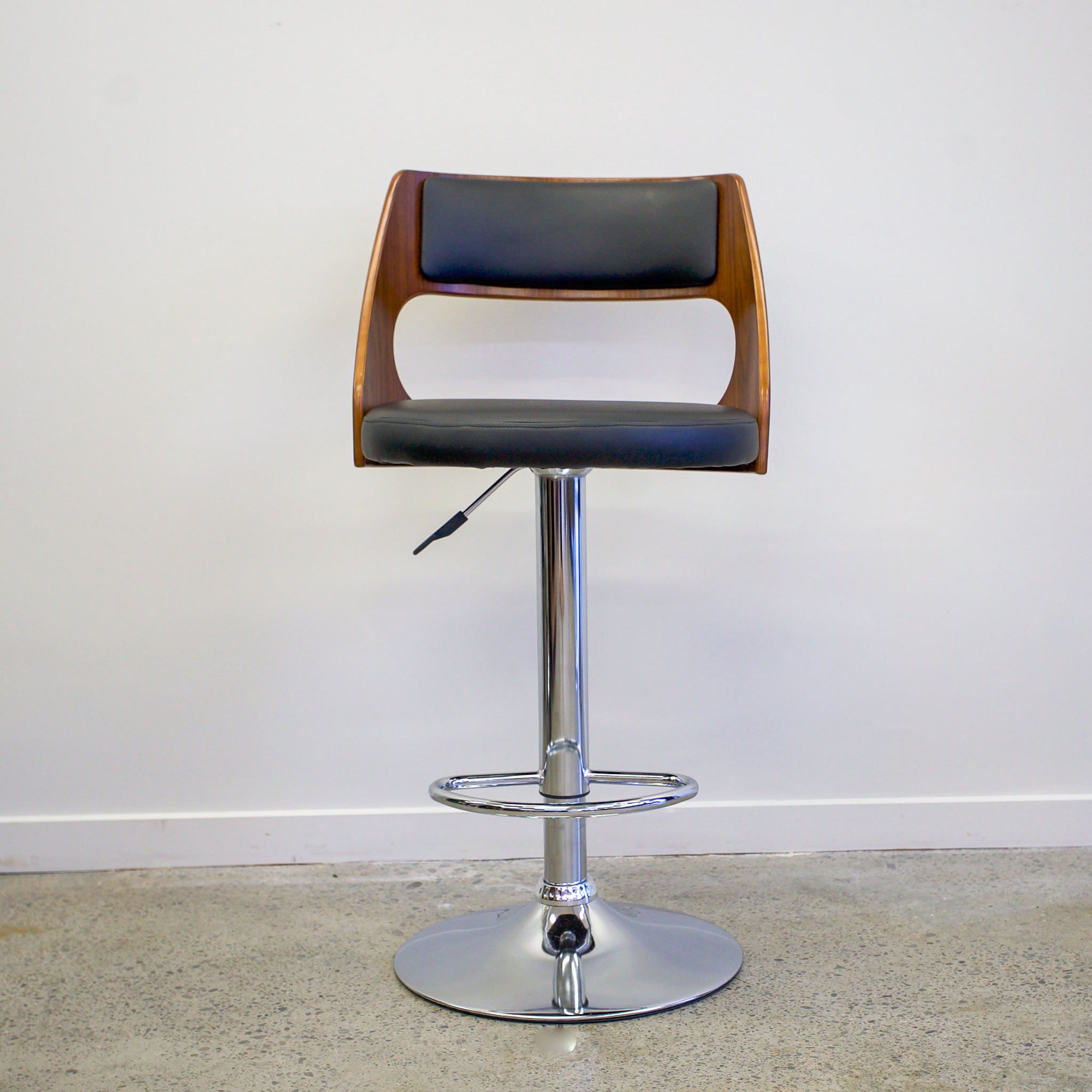 Hudson Straight Back Bar Stool - Black/Chrome