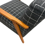 Pia Armchair
