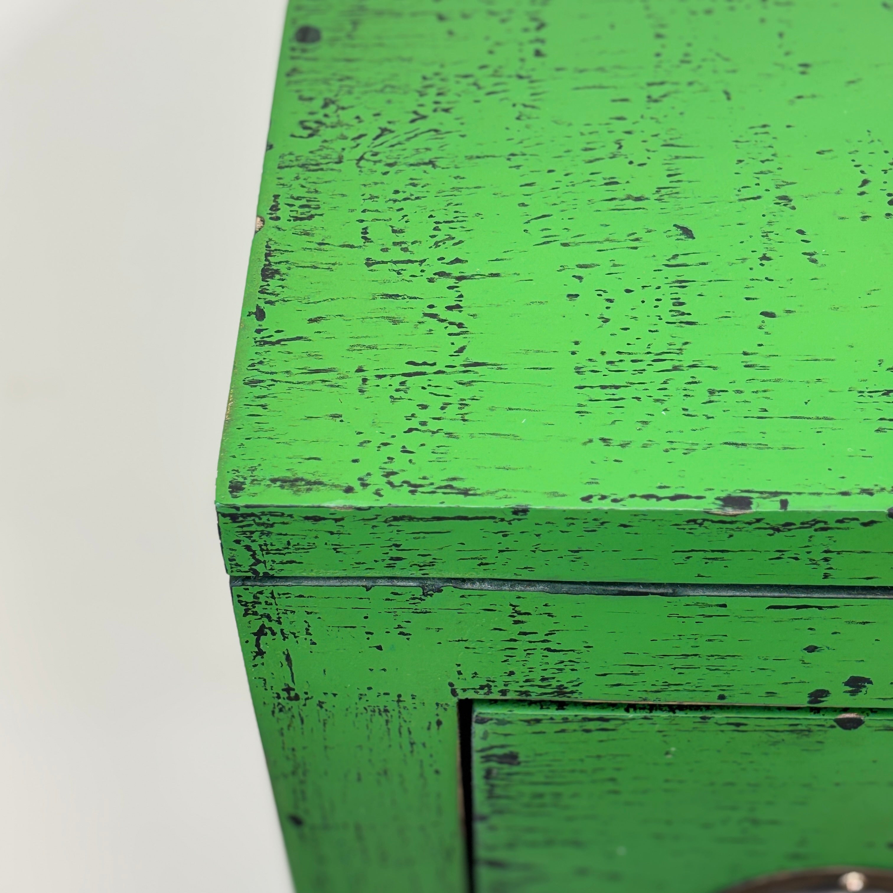 Juniper Console 3 Drawer - Avocado