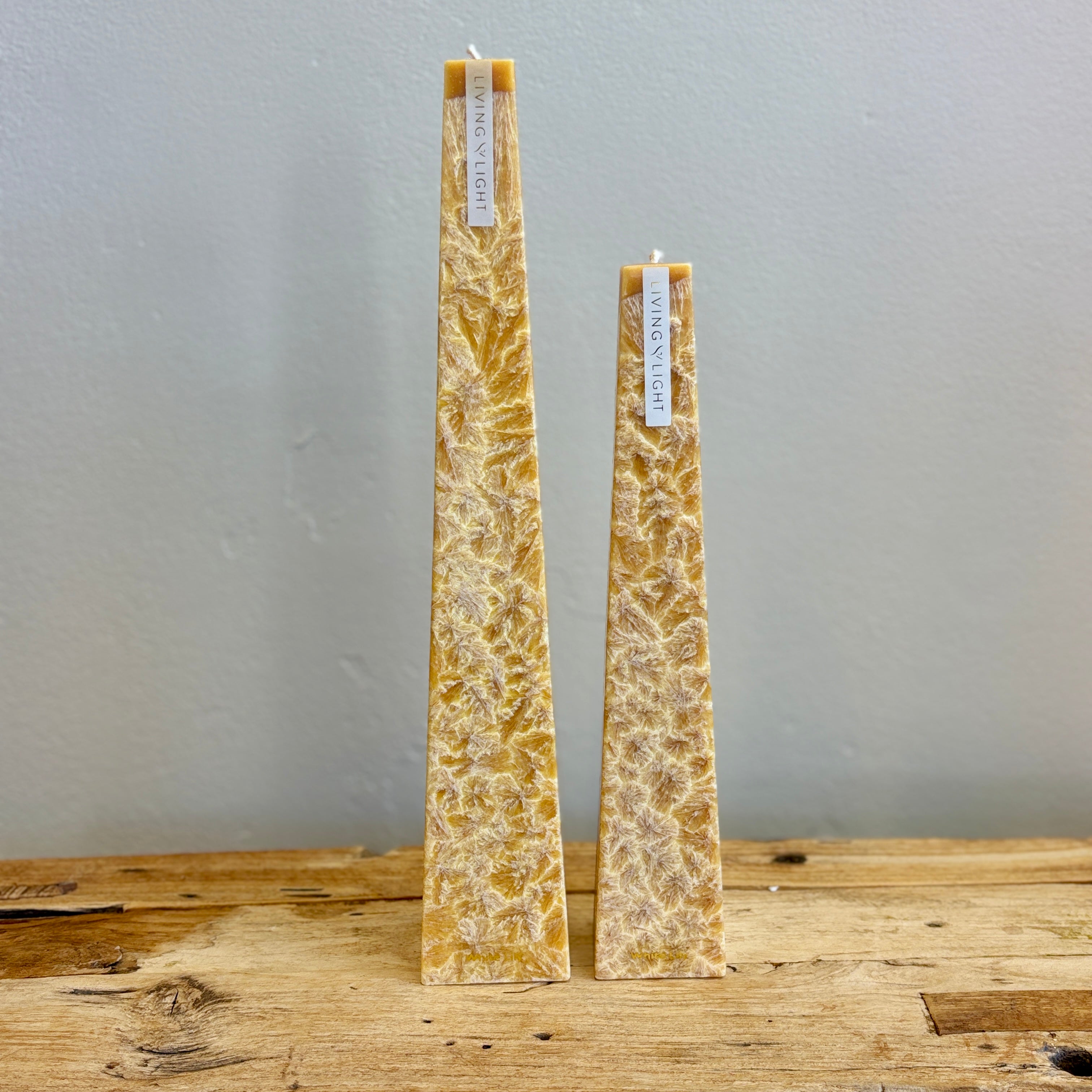 Living Light Icicle Candle - White Lily (Gold)