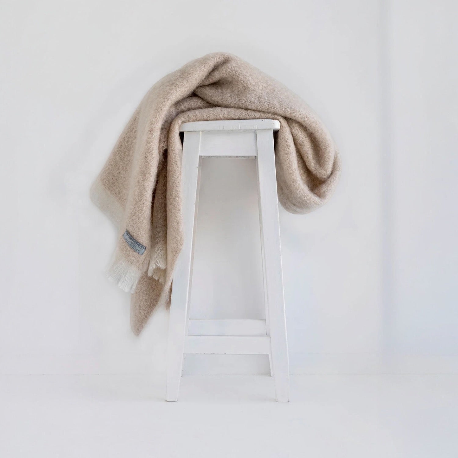 Windemere Mohair Throw - Toi Toi