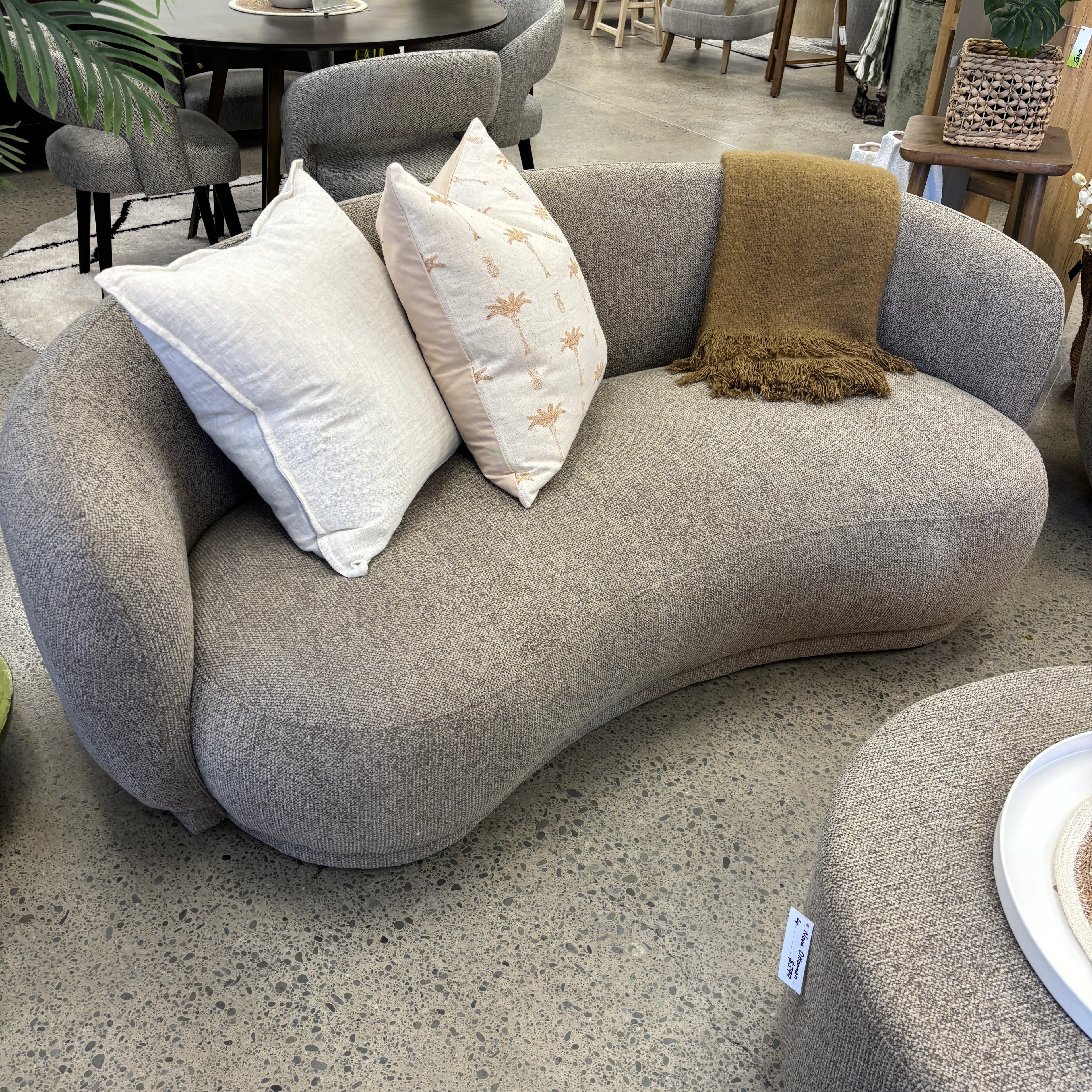 Nova Sofa - Latte
