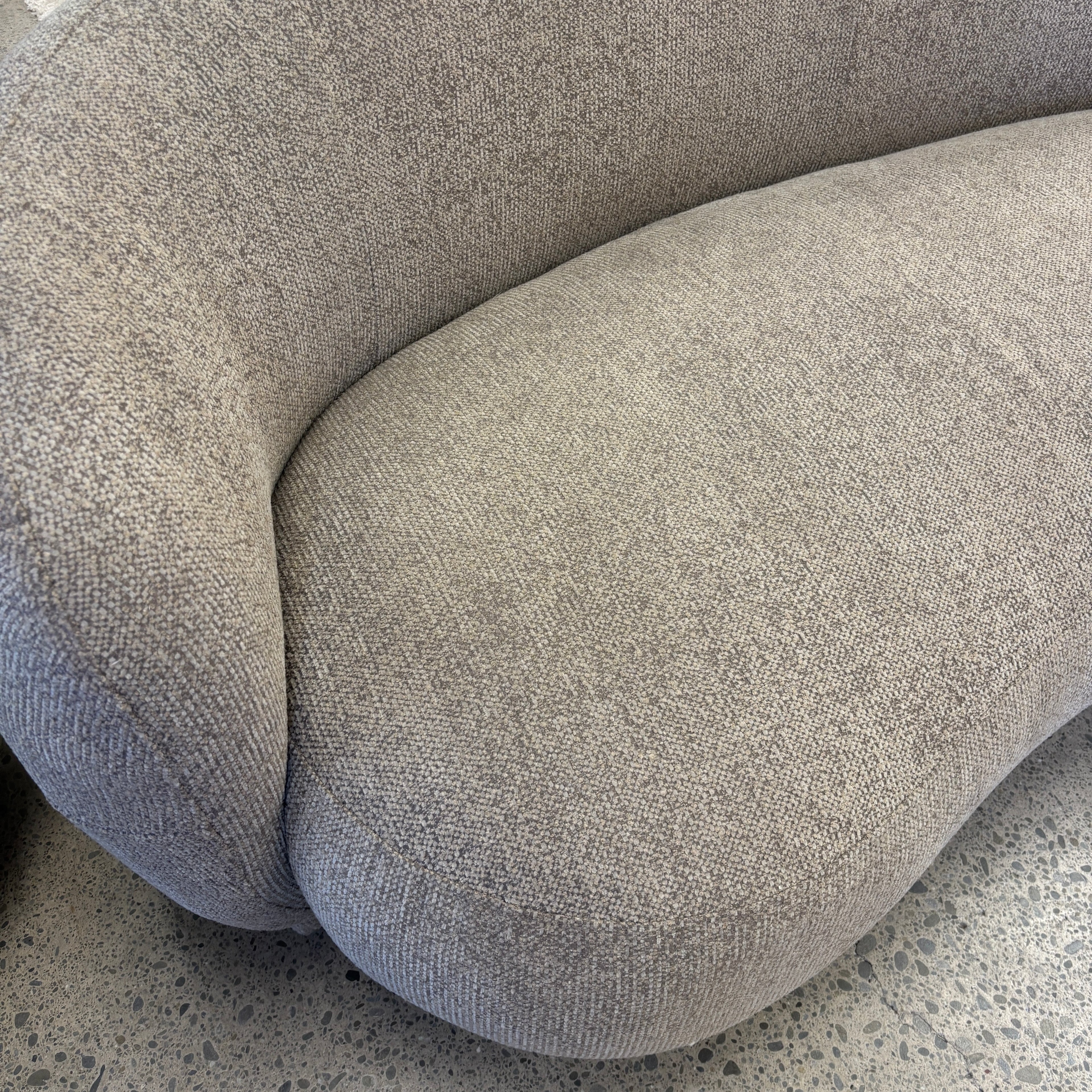 Nova Sofa - Latte
