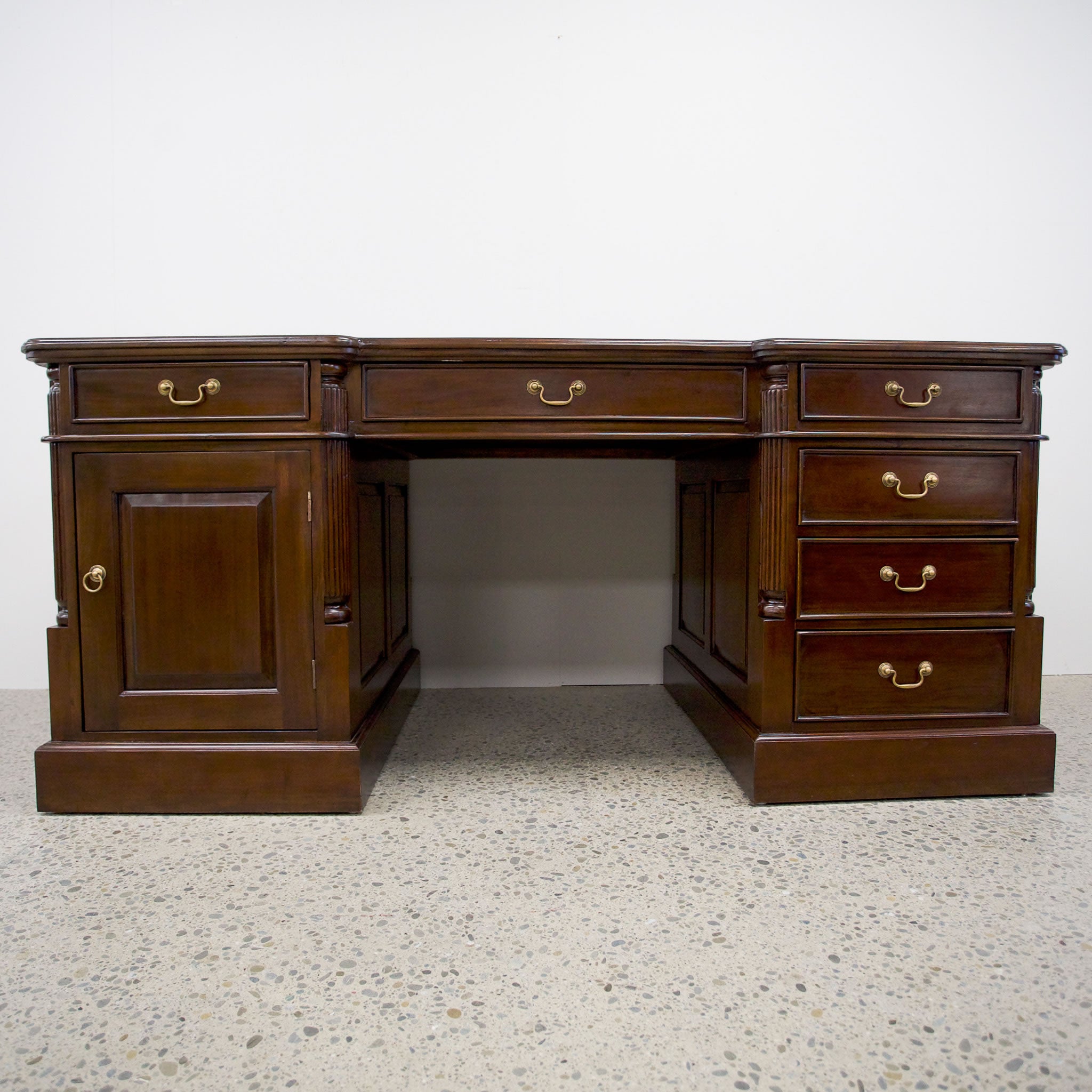 Mahogany Partners Desk