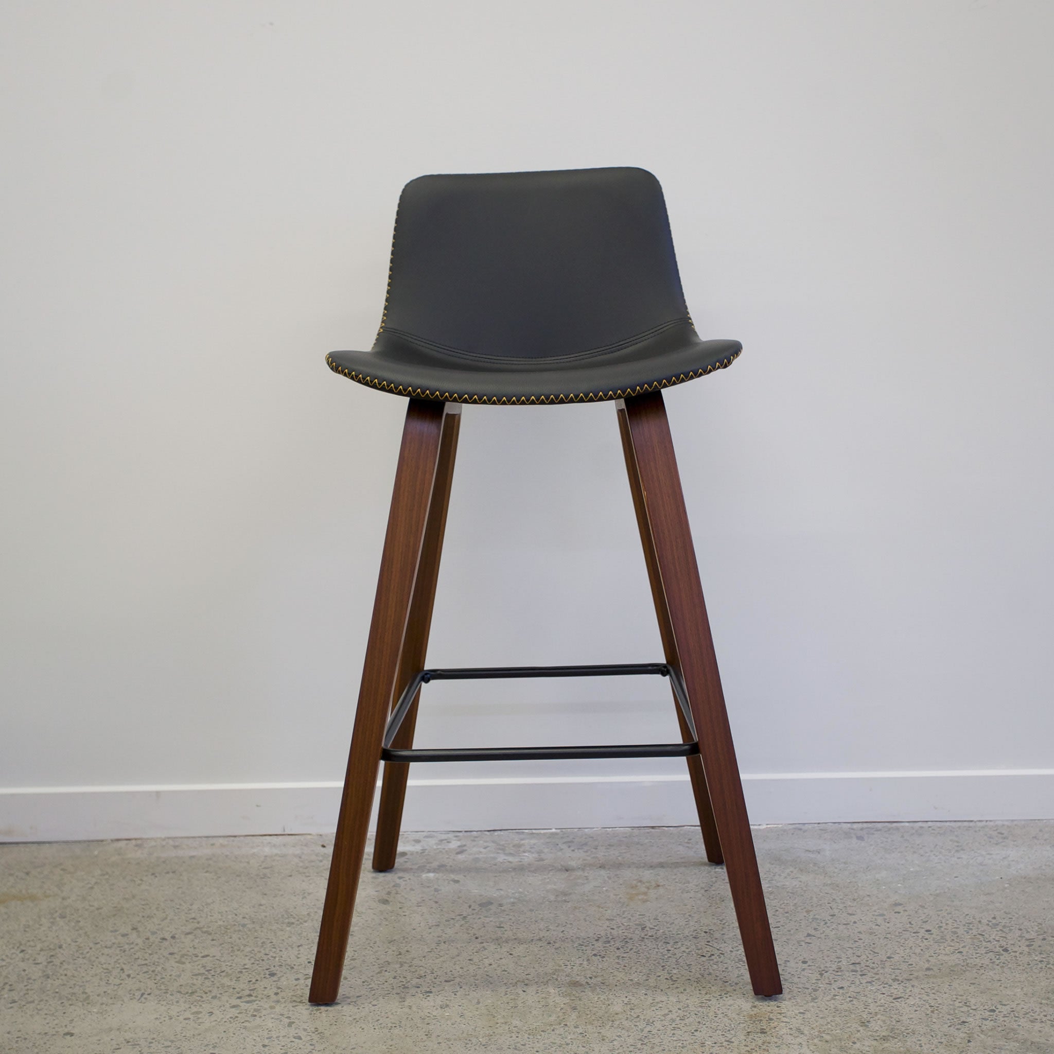 Stamford Bar Stool