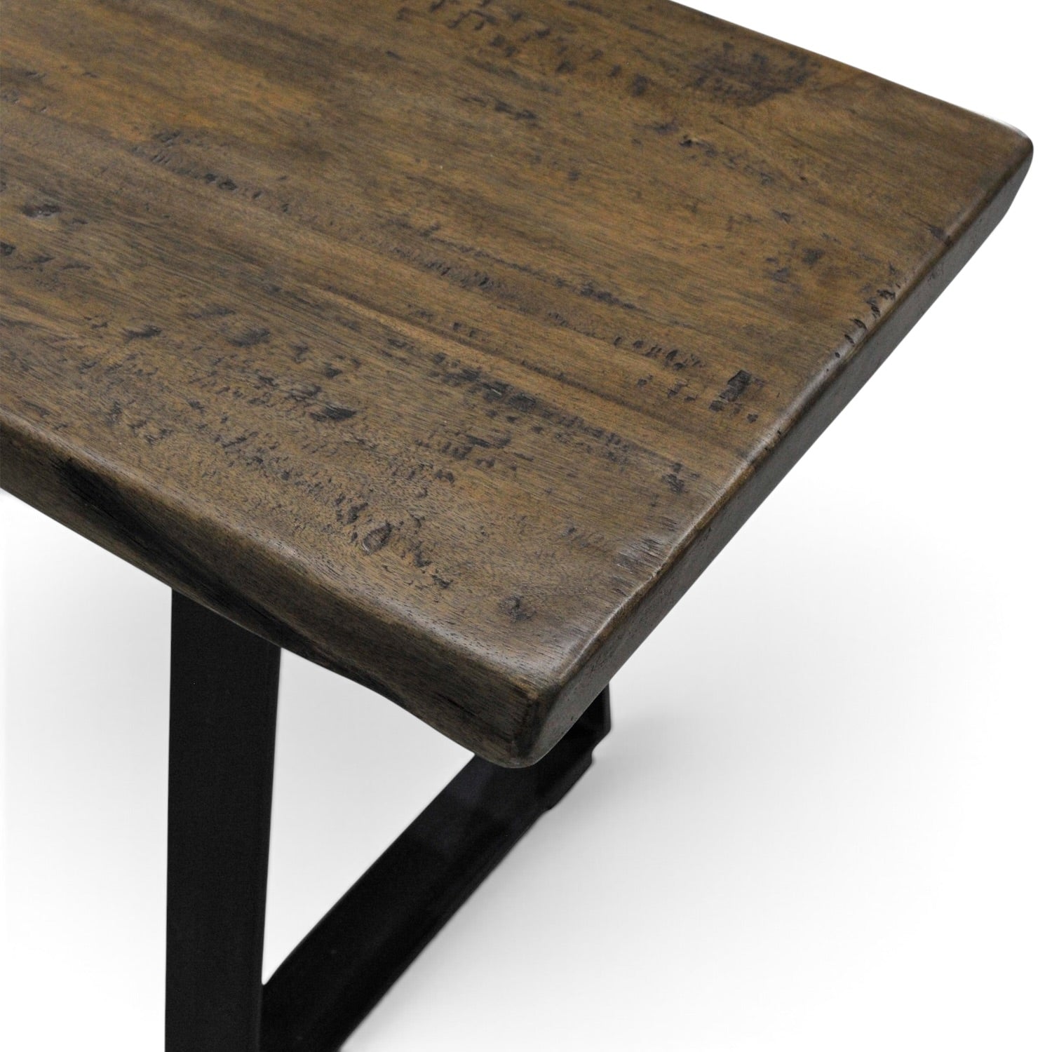Close-up of the Evolution bench seat showing the rustic Smokehouse mango wood grain and rounded edge